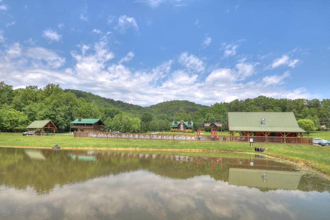 Misty Mountain Retreat Βίλα Sevierville Εξωτερικό φωτογραφία